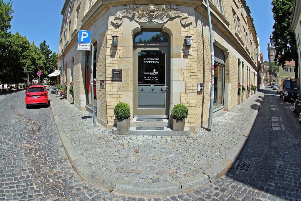 Schottennester Schlafen An Der Kraemerbruecke Erfurt Kültér fotó